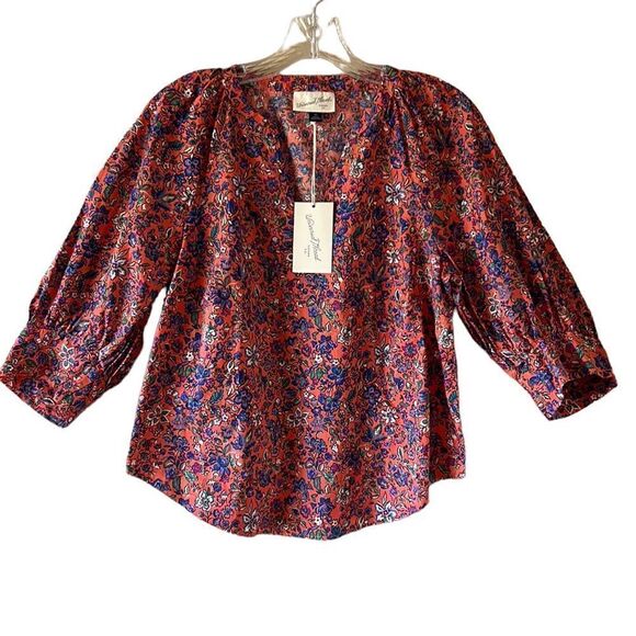 Universal Thread Tops - NEW Universal Thread Floral Shirt